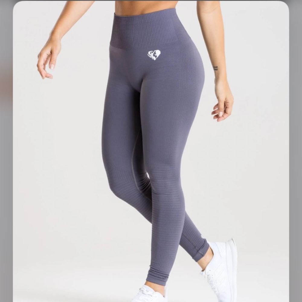 Woman’s best seamless leggings !